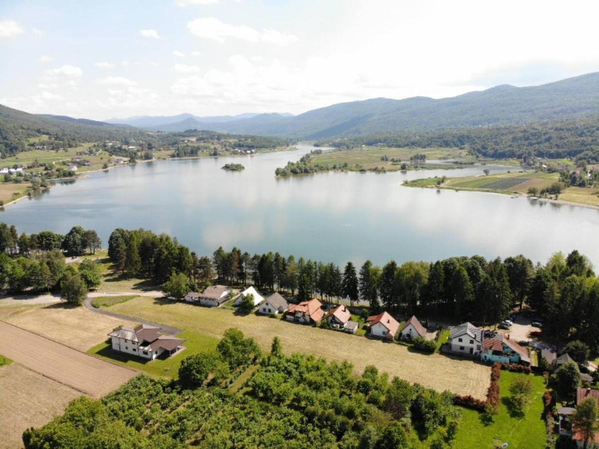 Vila Kosjenka On Lake Sabljaci Ogulin Ngoại thất bức ảnh